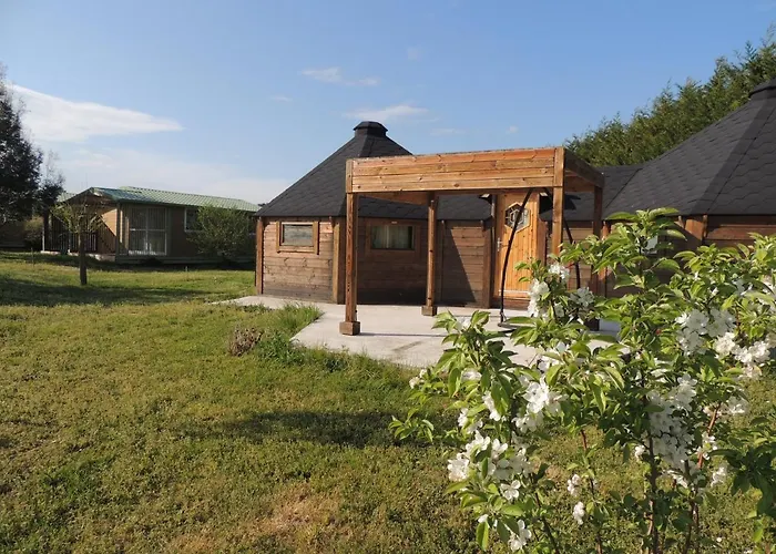 Chalet Atypique Lola Type Kota Location En Gite
