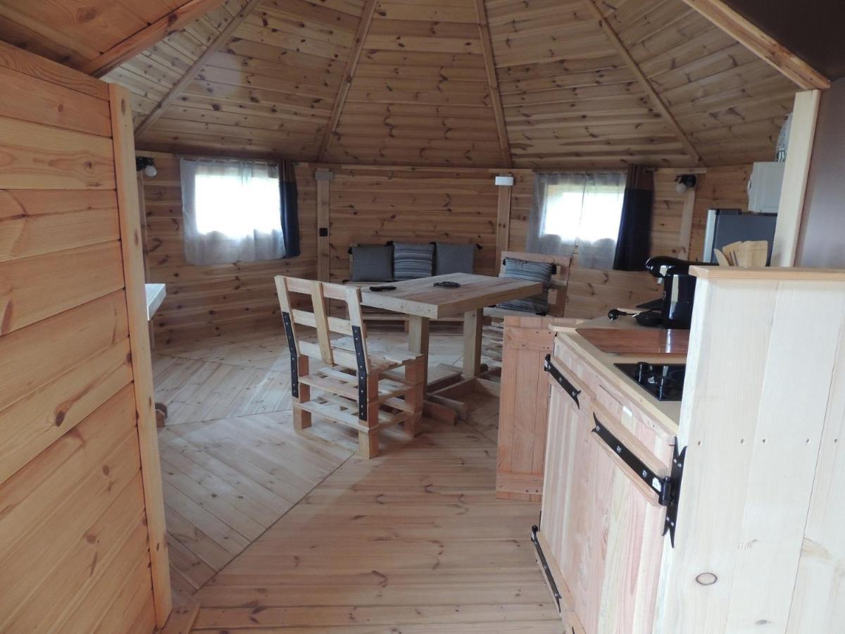 Chalet Atypique Lola Type Kota Location En Chazemais